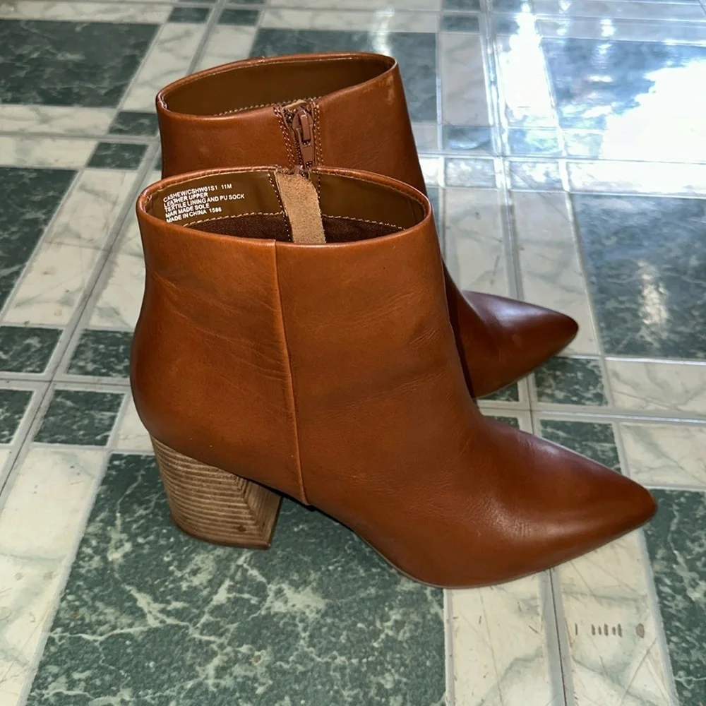 Steve Madden Brown Cashew Upper Leather Block Heel Bootie Size 11